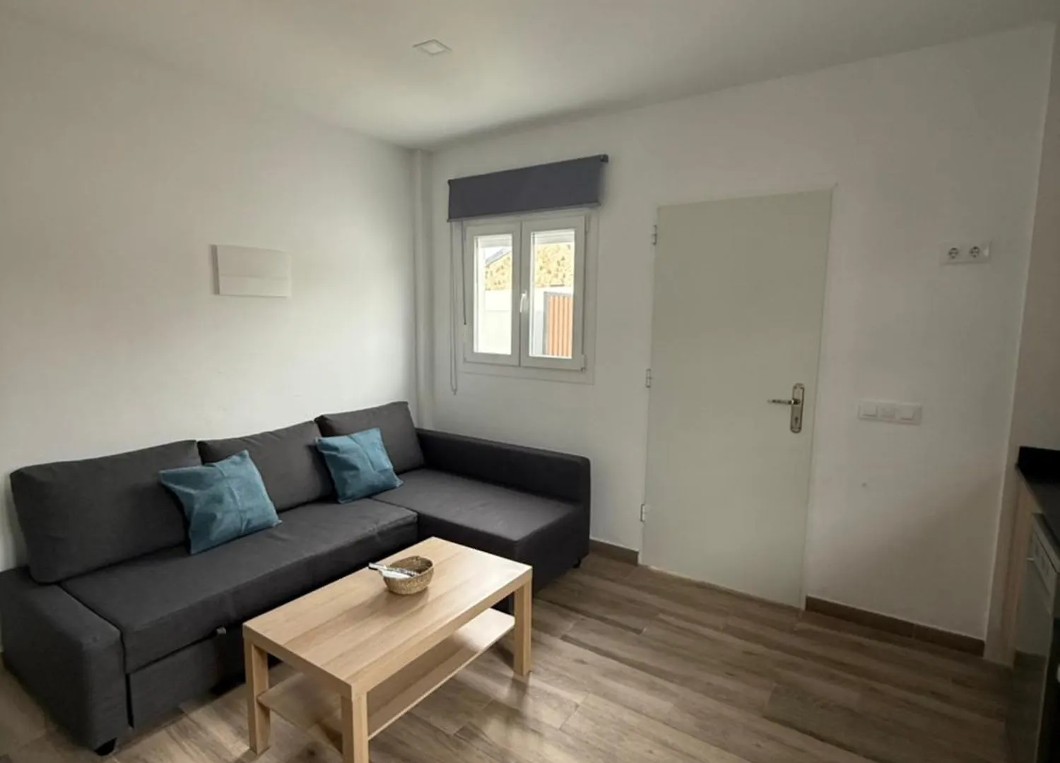 Apartamentos Bolonia - M A N U E L A 0*,