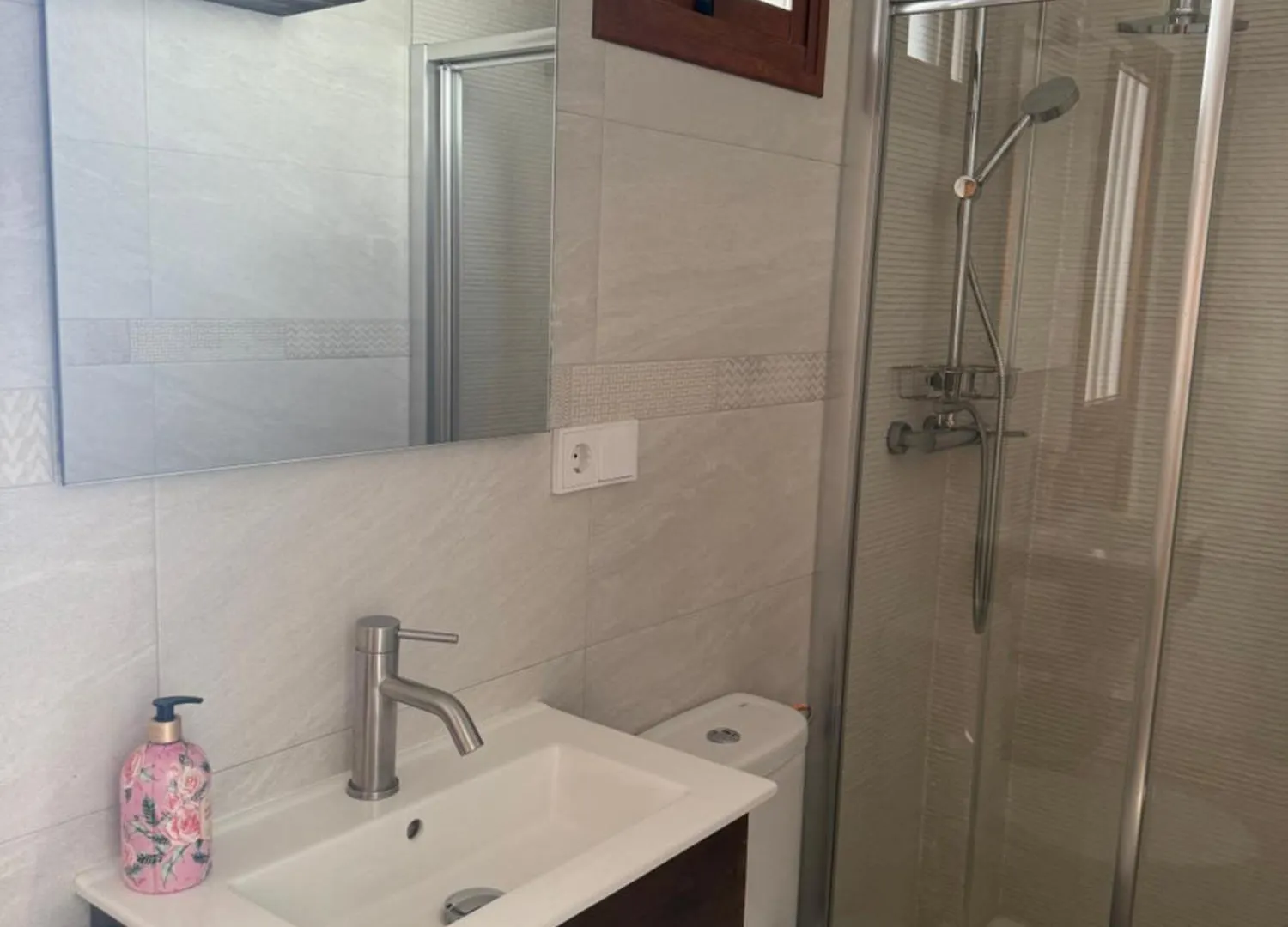 Apartment Apartamentos Bolonia - M A N U E L A