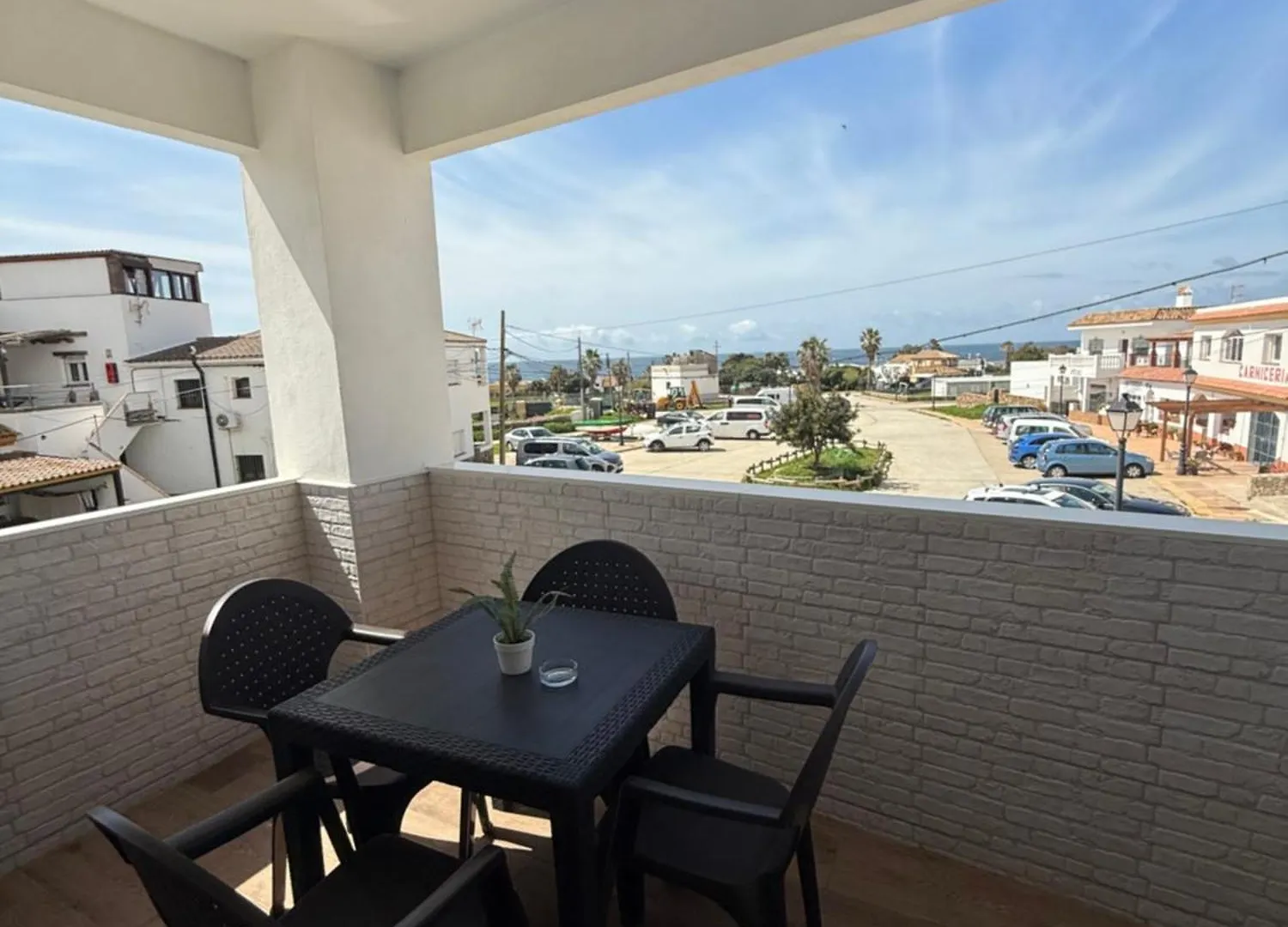 Apartamentos Bolonia - M A N U E L A Spain