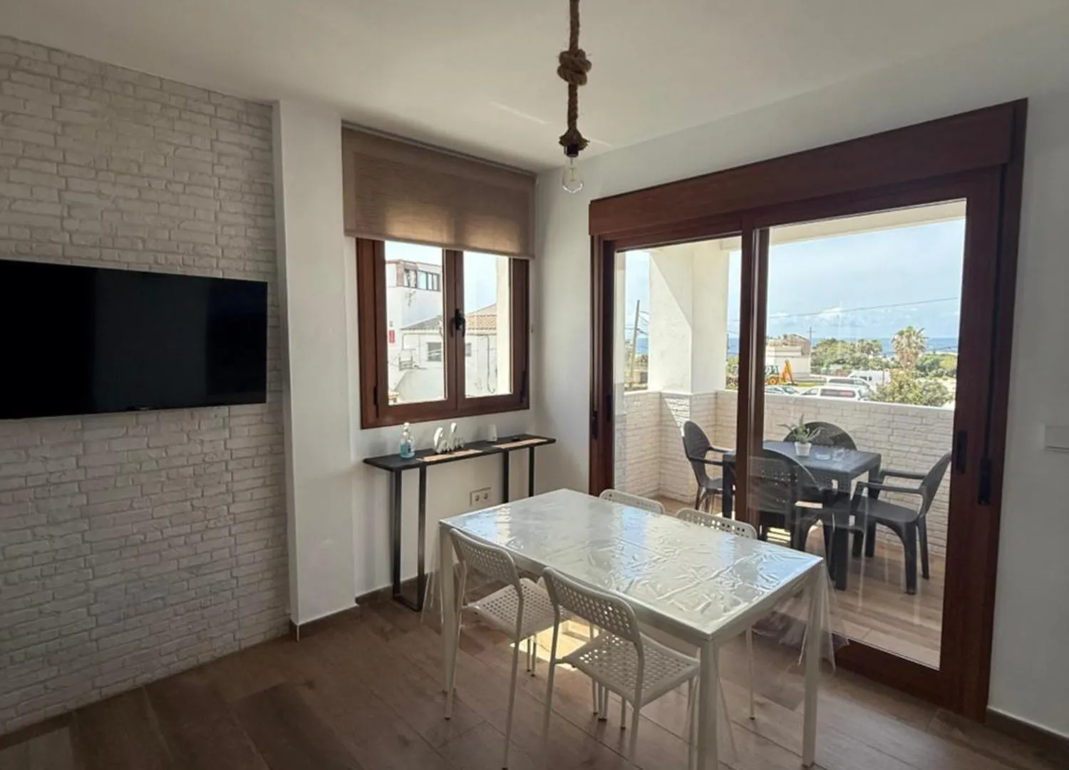 Apartment Apartamentos Bolonia - M A N U E L A