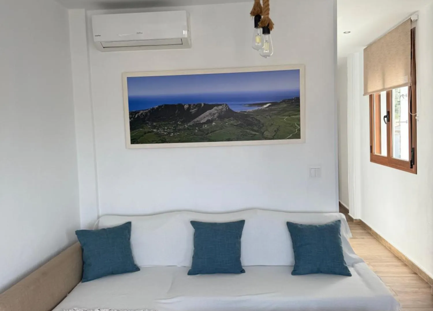 Apartamentos Bolonia - M A N U E L A Apartment
