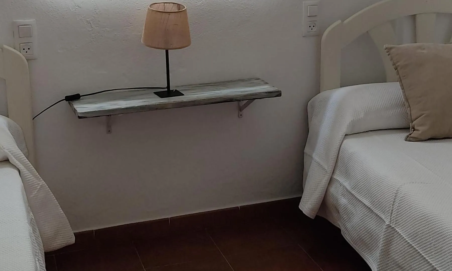 Apartment Apartamentos Bolonia - M A N U E L A