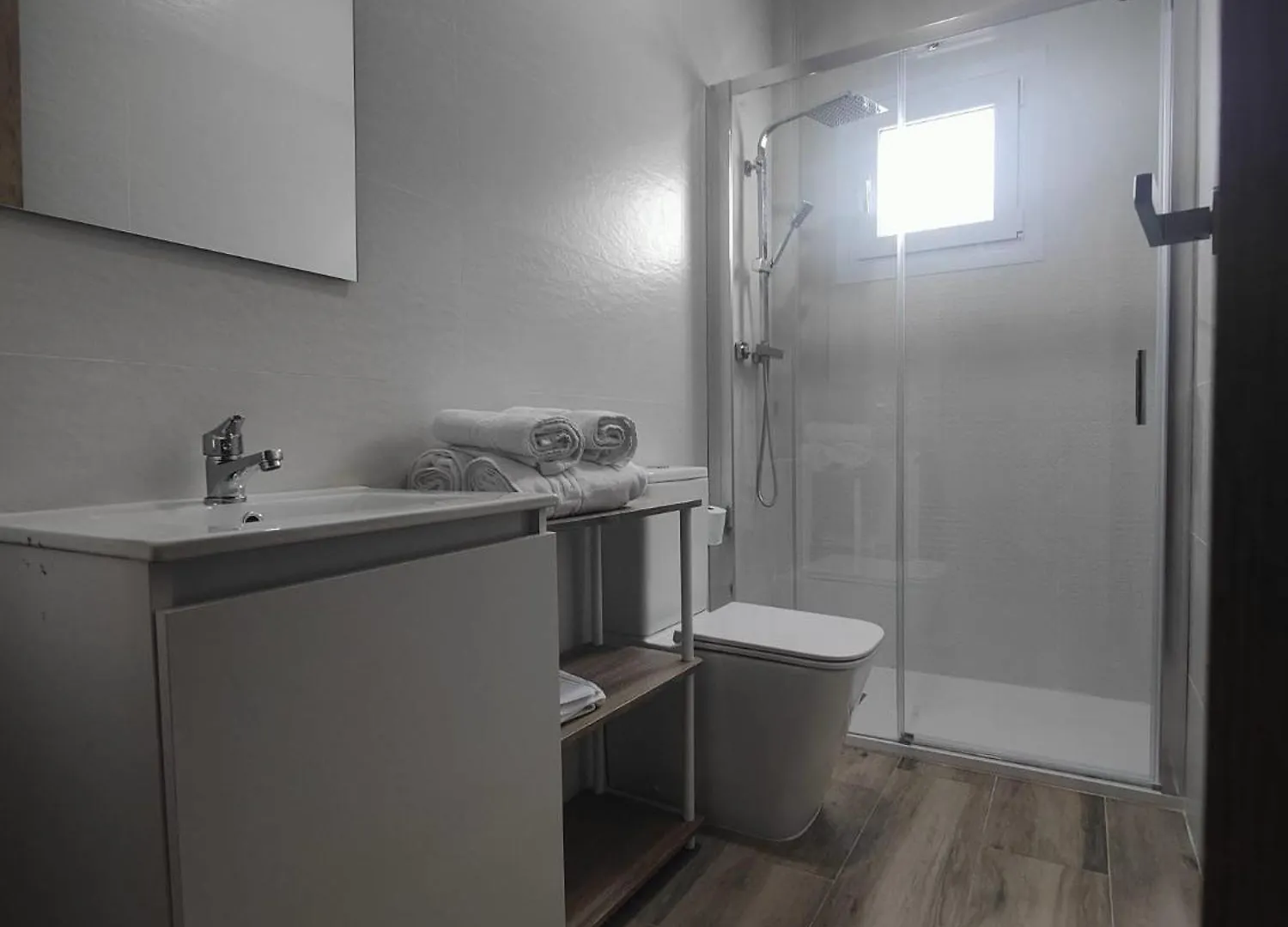 Apartamentos Bolonia - M A N U E L A