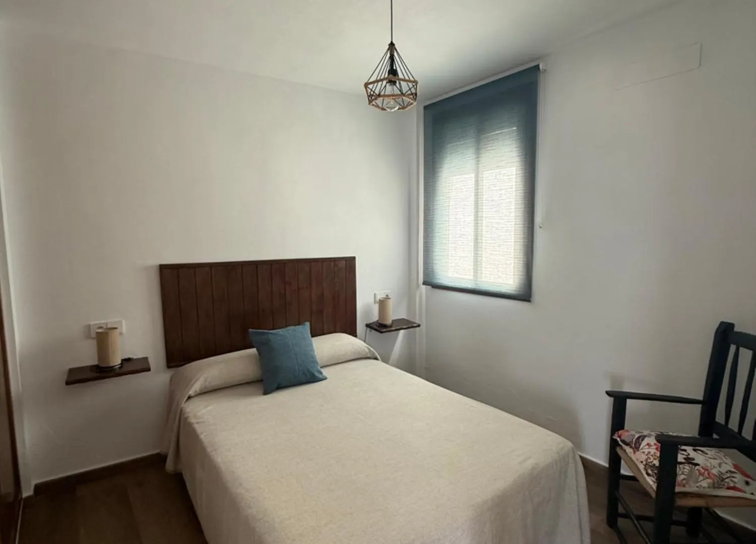 Apartamentos Bolonia - M A N U E L A 0*,  Spain